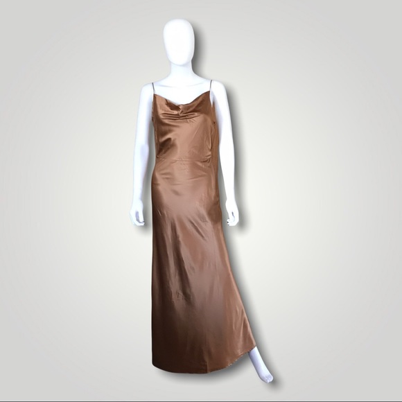 Line & Dot Gold Satin Long Dress - Picture 3 of 5
